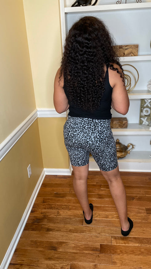 Got it  - women’s biker shorts (Leopard Grey/Black)